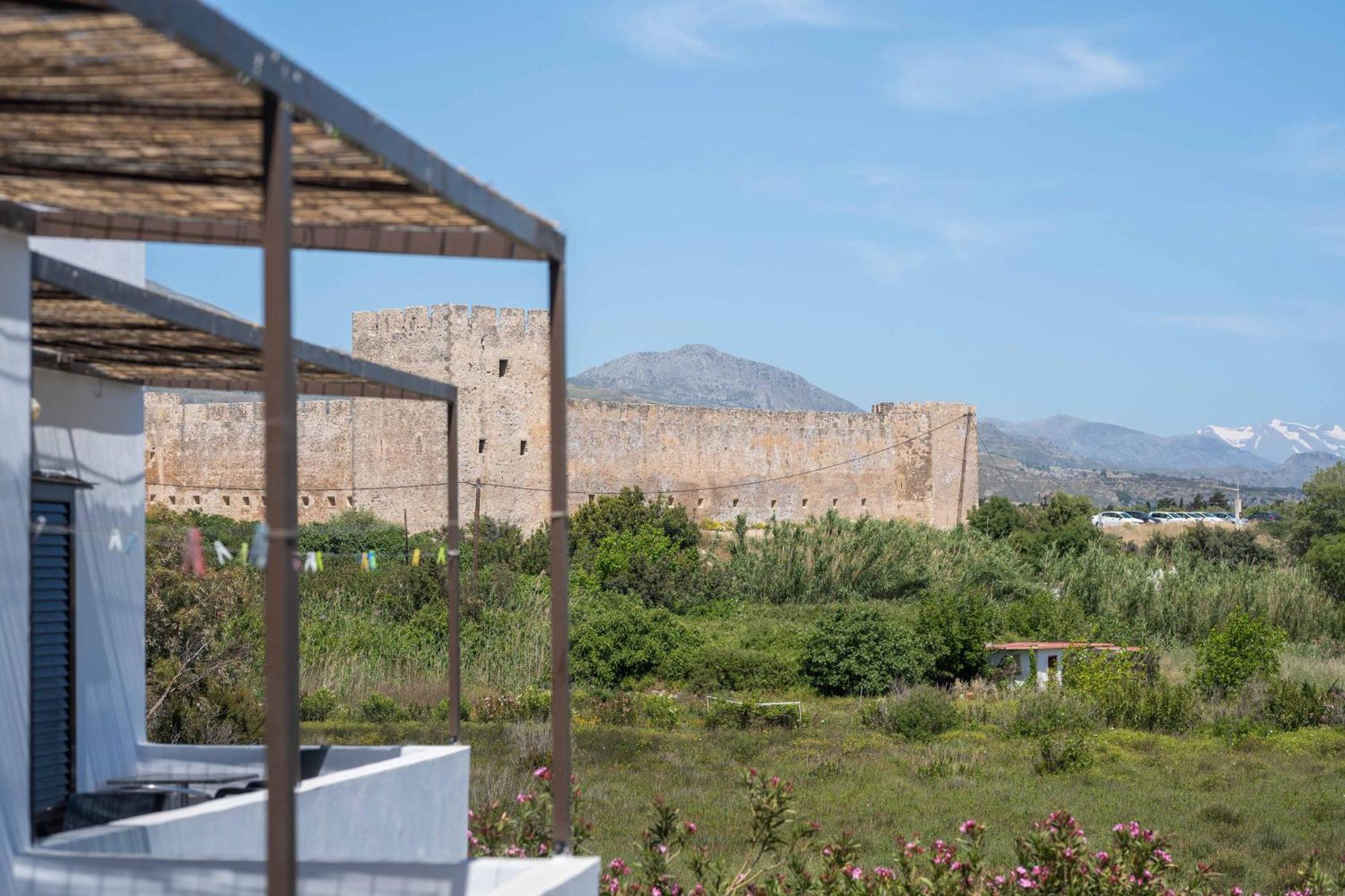 Mylos Chania  Bagian luar foto